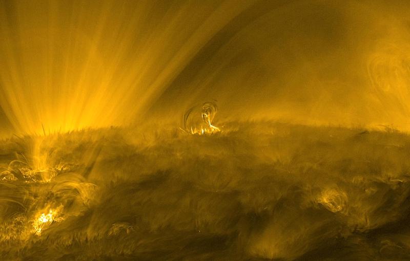 Erupție pe suprafața Soarelui