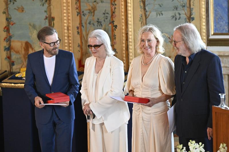 Membrii ABBA au primit una dintre cele mai înalte distincţii din Suedia