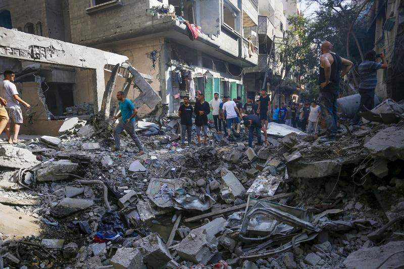 Urmarile atacului israelian de pe 8 iunie in al-Nuseirat 